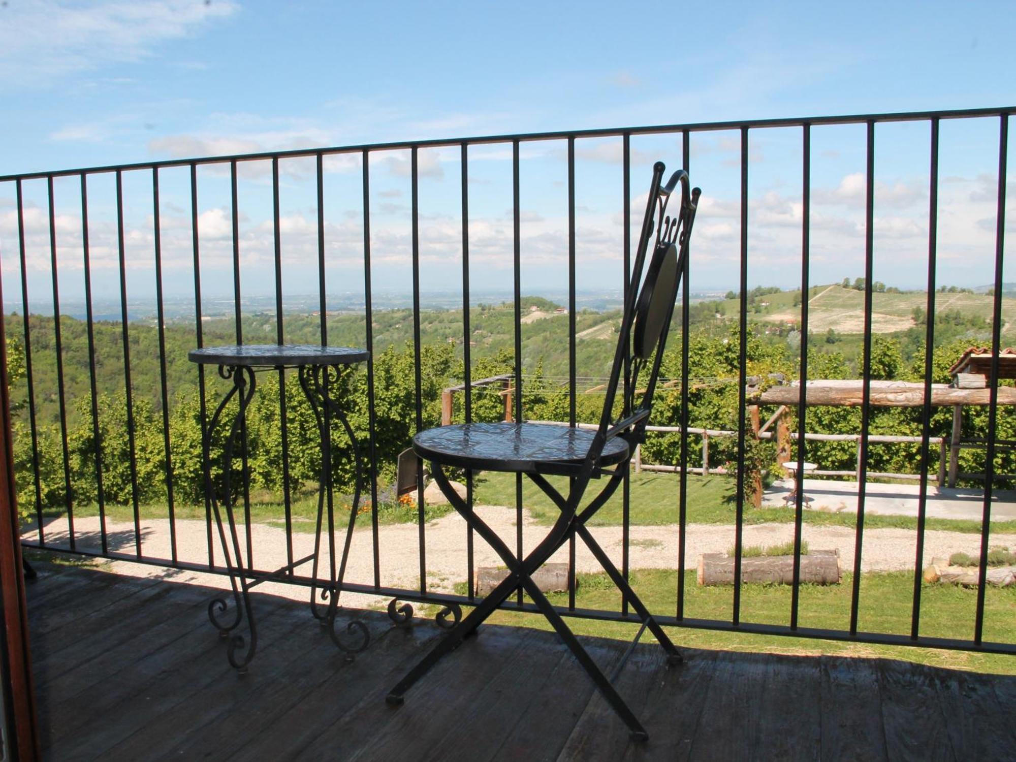 Casa Vecchia Bed&Breakfast Bossolasco Eksteriør bilde