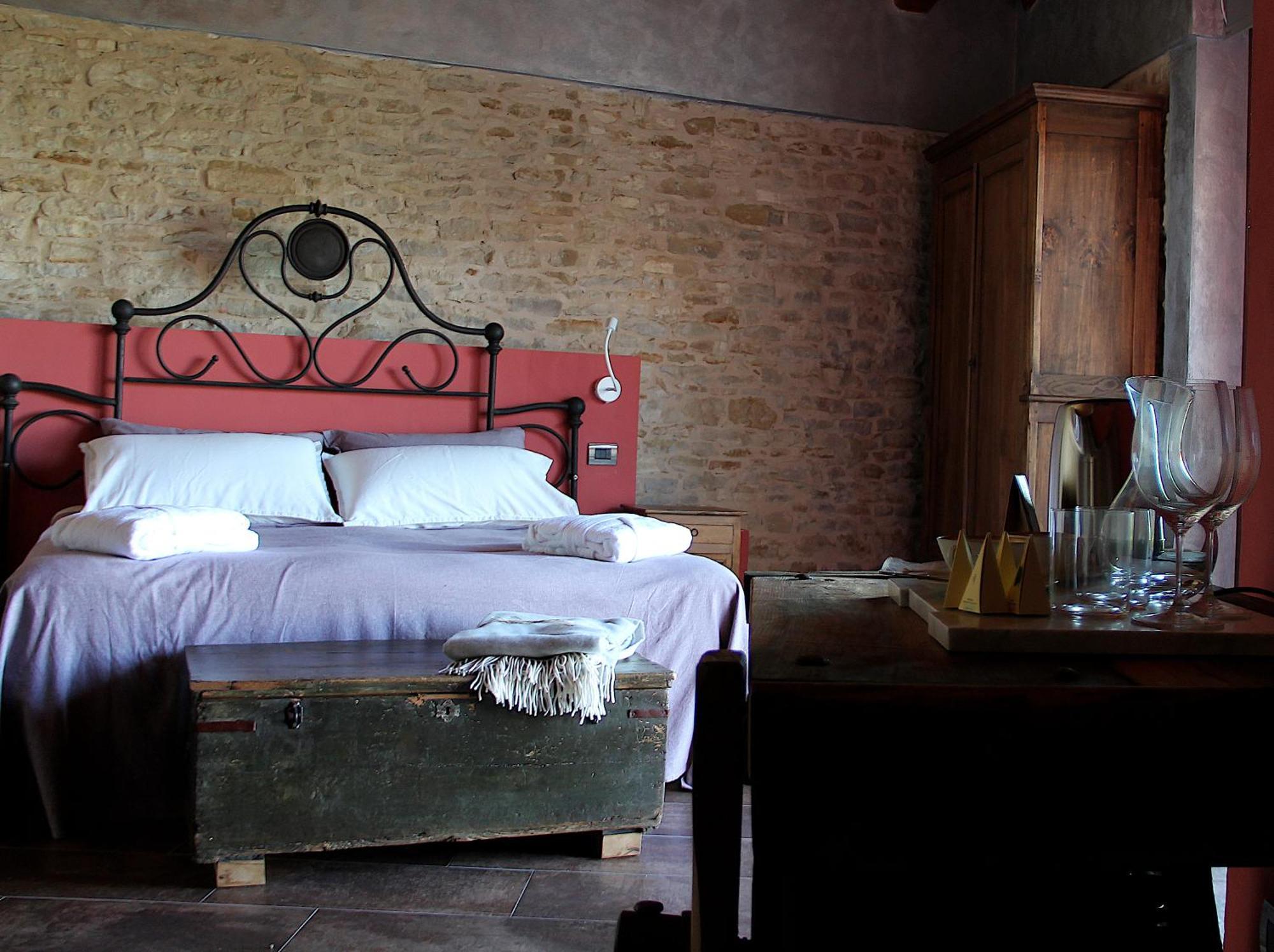 Casa Vecchia Bed&Breakfast Bossolasco Eksteriør bilde